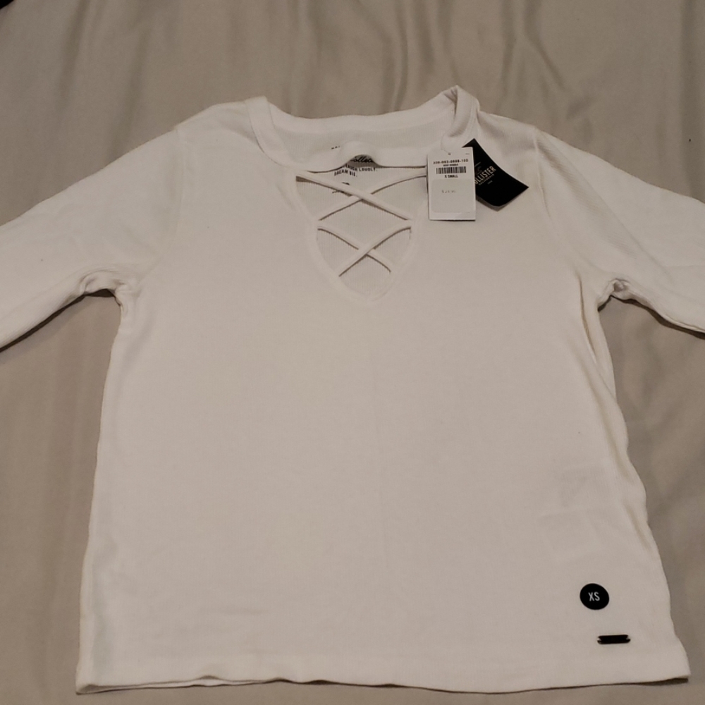 WHITE LONG SLEEVE